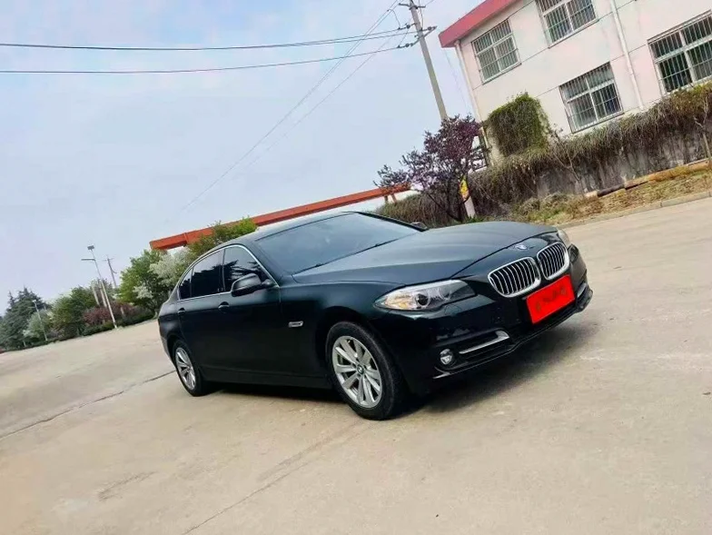 宝马5系 正面外观二