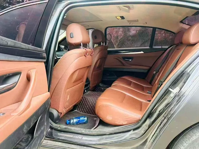 宝马5系 正面外观三