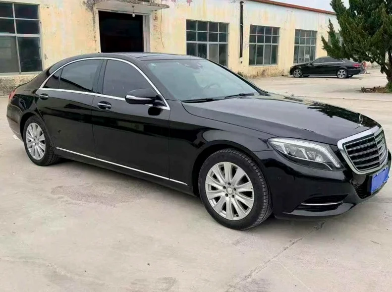 奔驰S 正面外观三