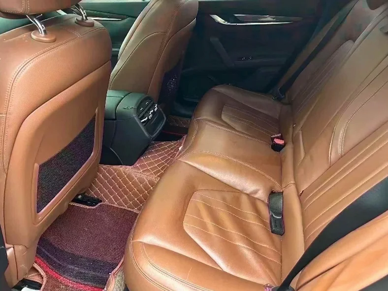 玛莎拉蒂Ghibli 后面外观二