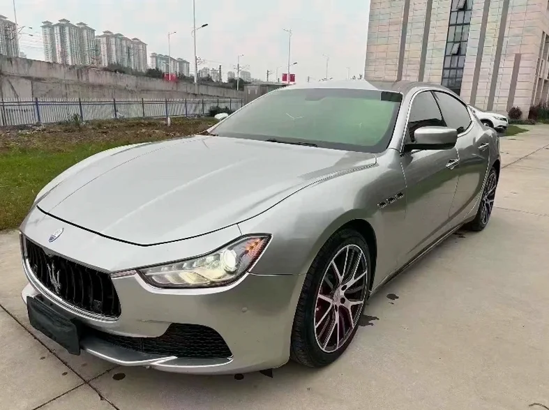 玛莎拉蒂Ghibli 正面外观二