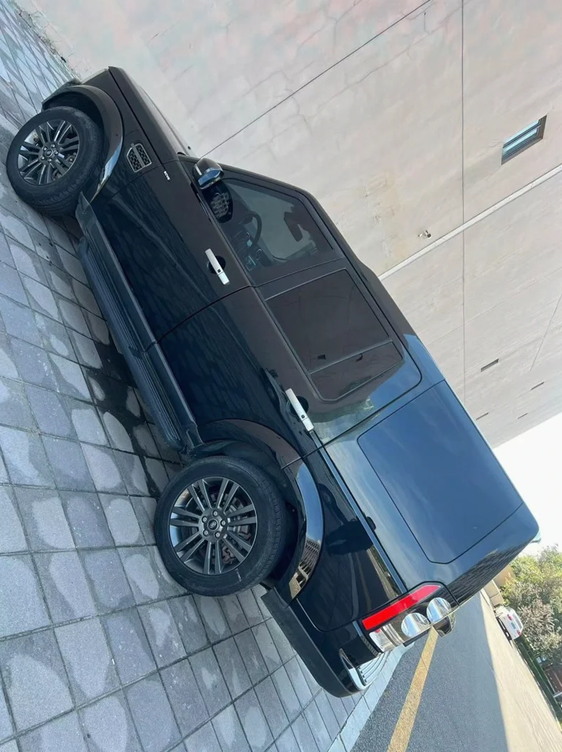 路虎发现 内饰前排