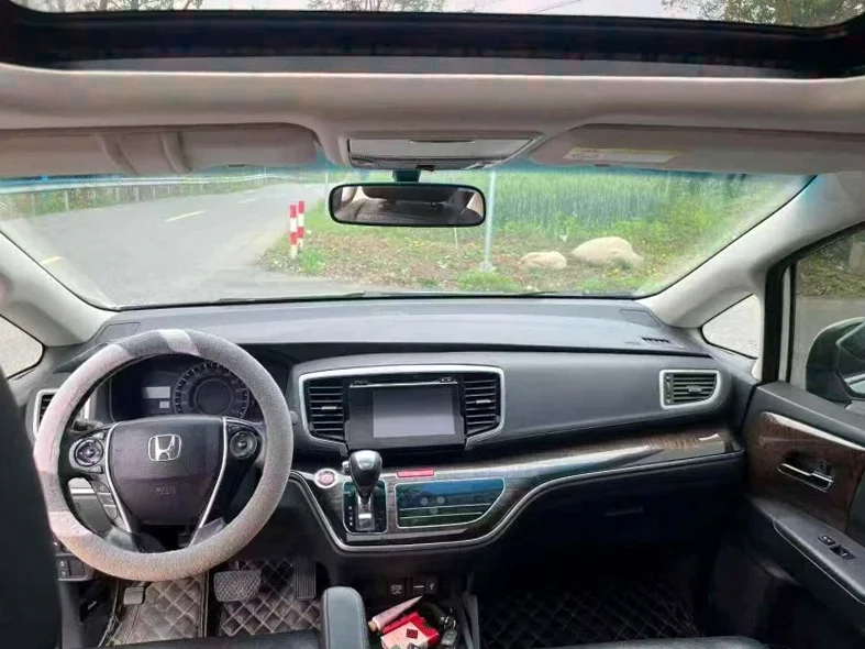 本田奥德赛 后面外观三