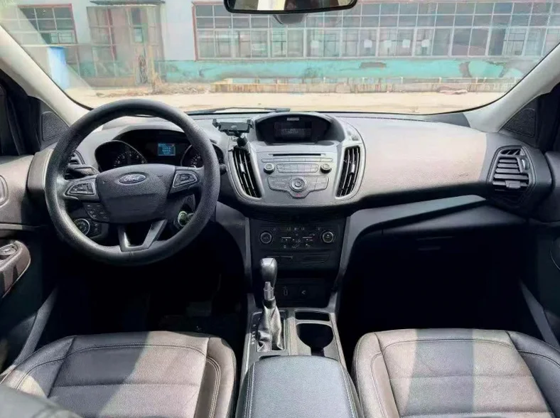 福特翼虎 后面外观二