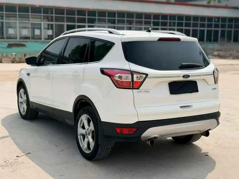 福特翼虎 内饰后排