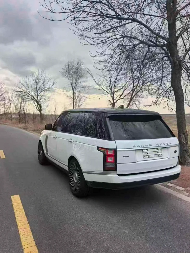 路虎揽胜行政 后面外观三