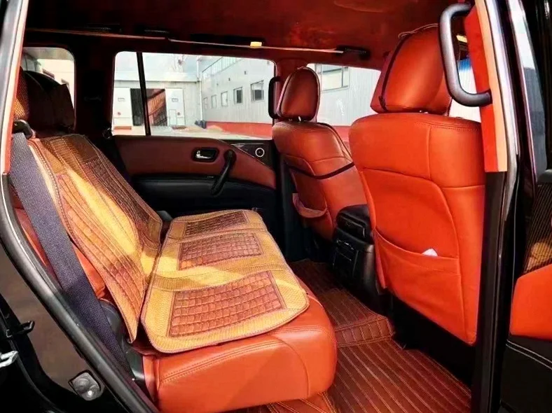 日产途乐 后面外观二