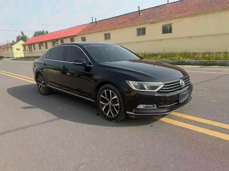 大众迈腾 正面外观二