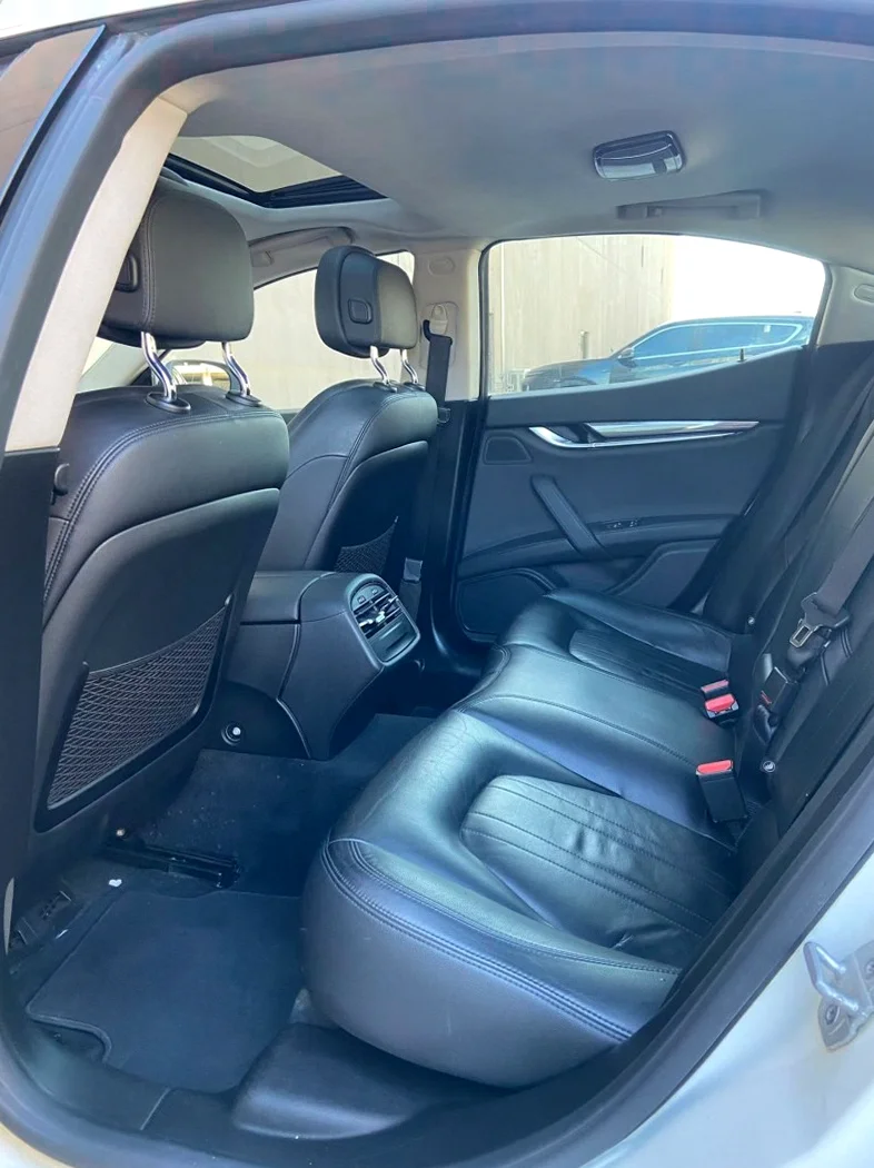 玛莎拉蒂Ghibli 后面外观三