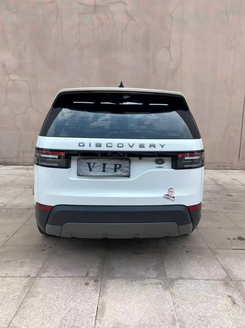 路虎发现 后面外观一