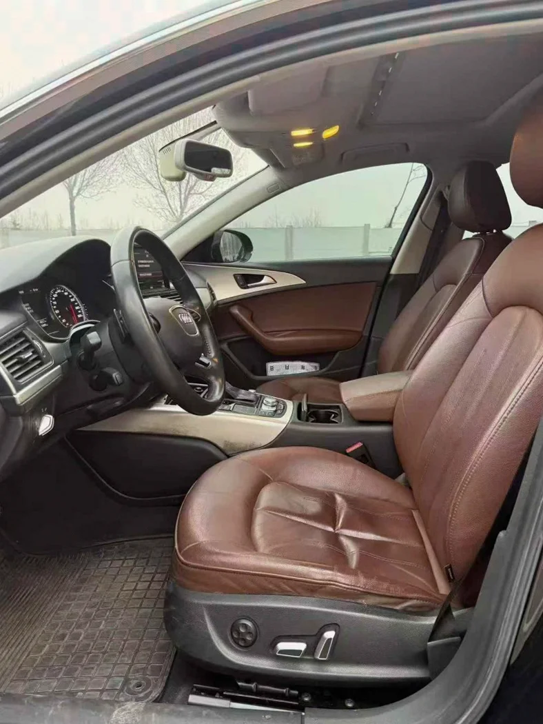 奥迪A6L 后面外观一