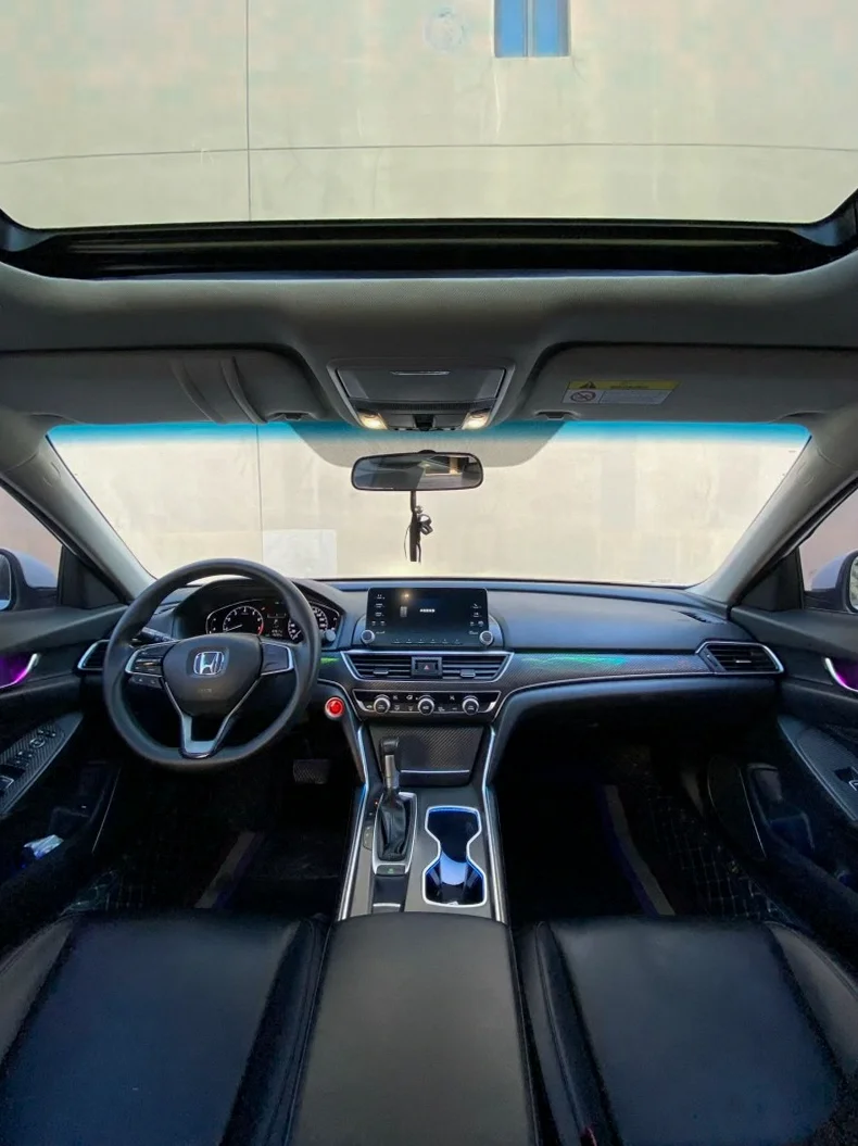 宝马5系 后面外观一