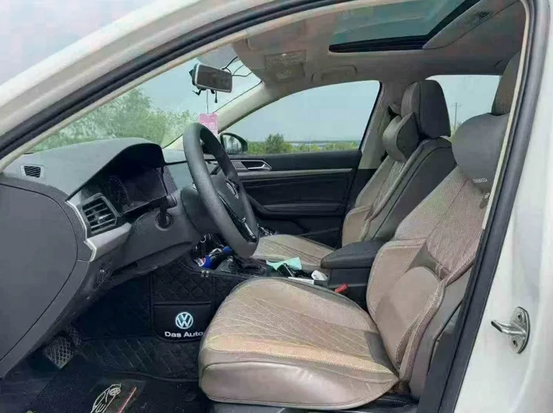 大众朗逸 后面外观二