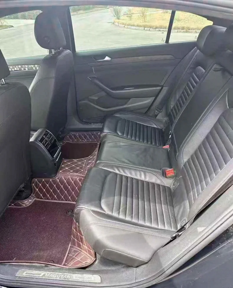 大众迈腾 后面外观二