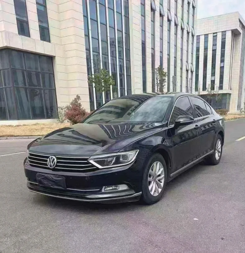 大众迈腾 正面外观二