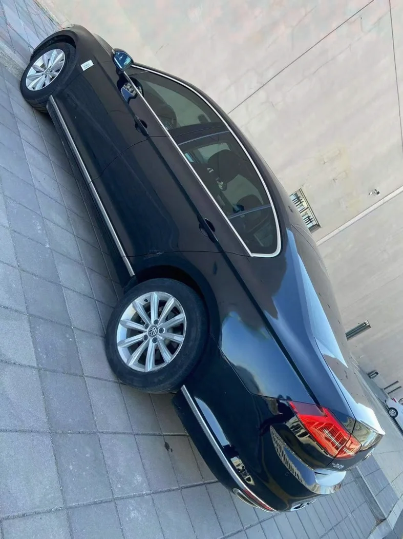 大众迈腾 驾驶室