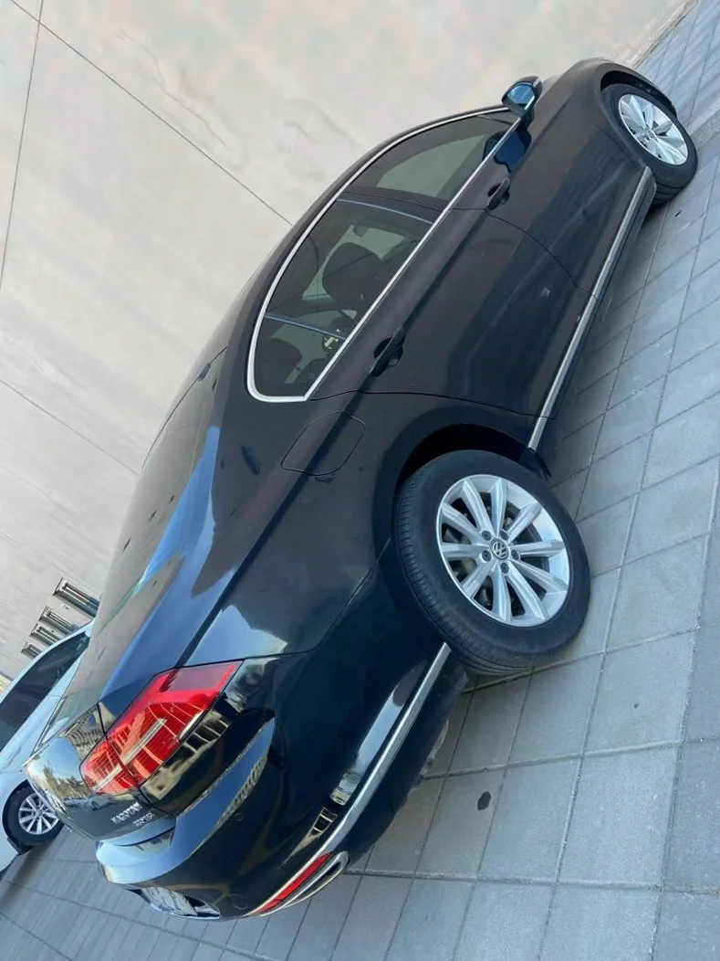 大众迈腾 内饰前排