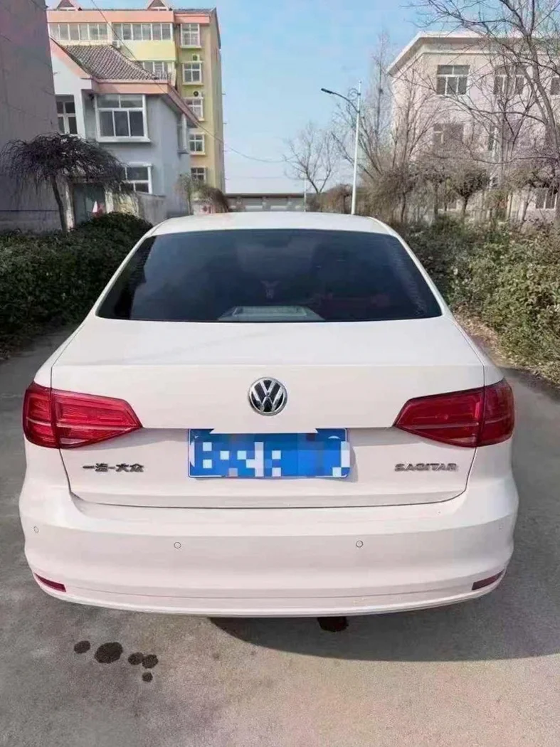 大众速腾 内饰后排