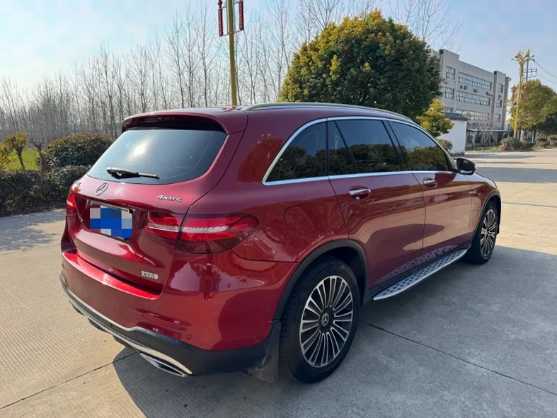 奔驰GLC 后面外观一