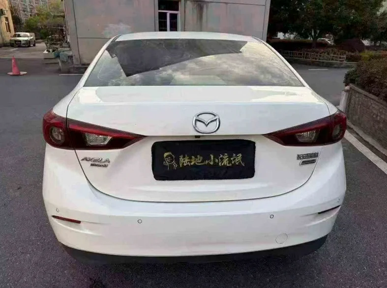 马自达昂克赛拉 内饰后排