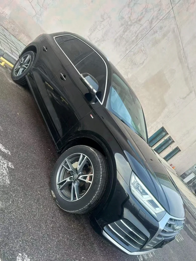 奥迪Q5 正面外观二