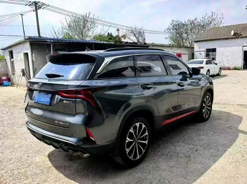 长安汽车CS75 内饰前排