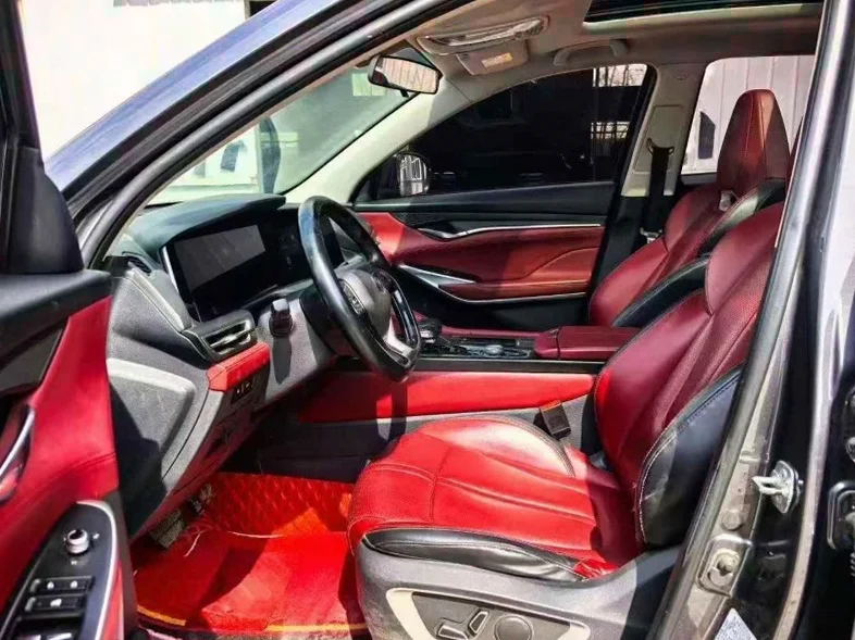 长安汽车CS75 后面外观三