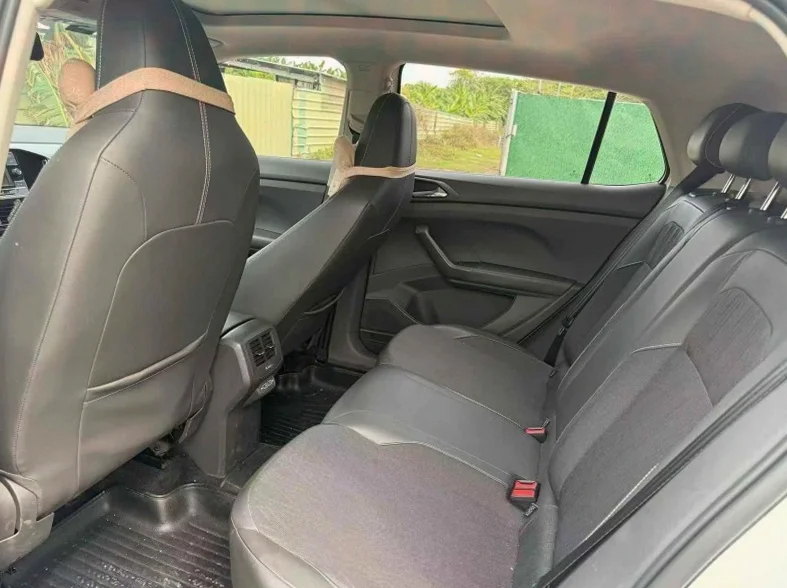 大众途铠 后面外观一