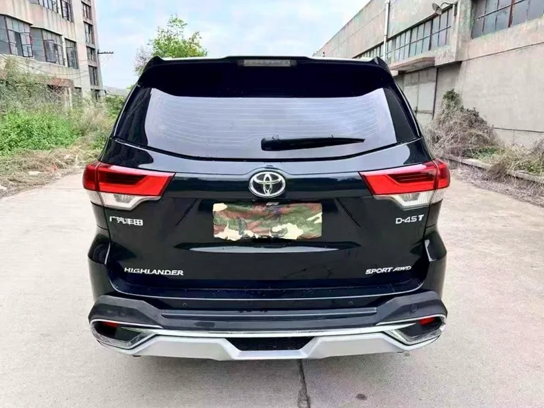 丰田汉兰达 内饰前排