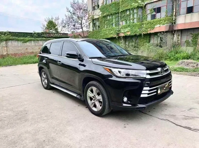 丰田汉兰达 内饰后排