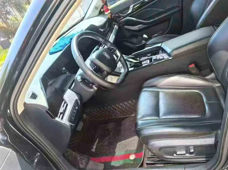 奔腾B70 后面外观二