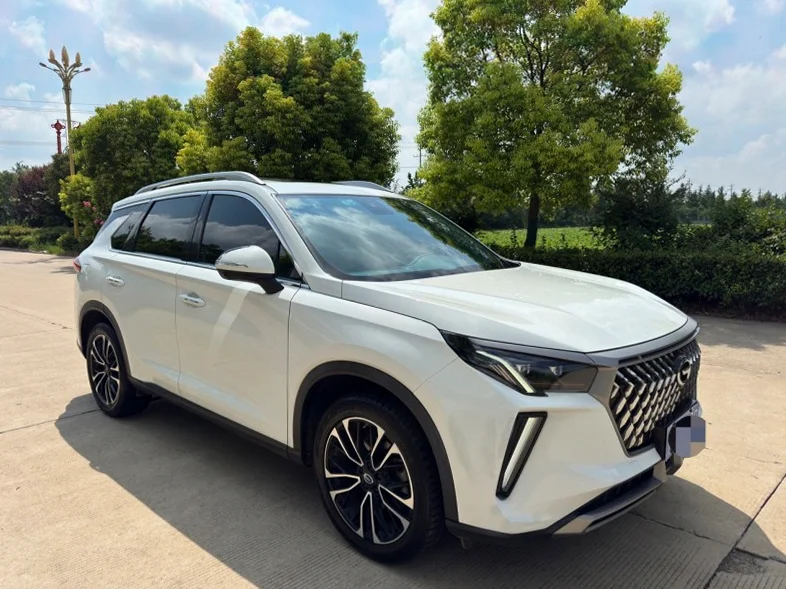 传祺GS4 正面外观三