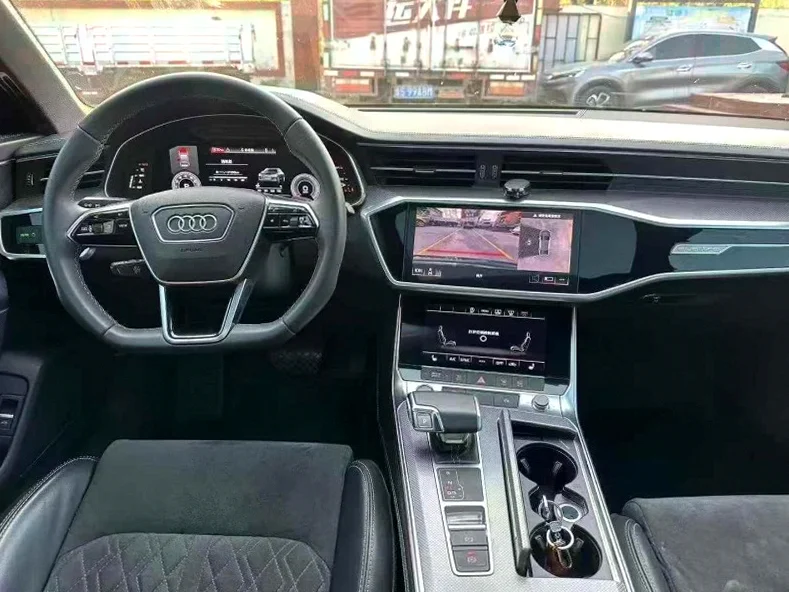 奥迪A6L 后面外观二