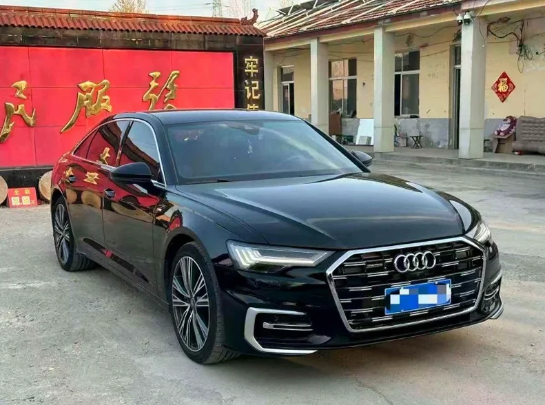 奥迪A6L 正面外观三