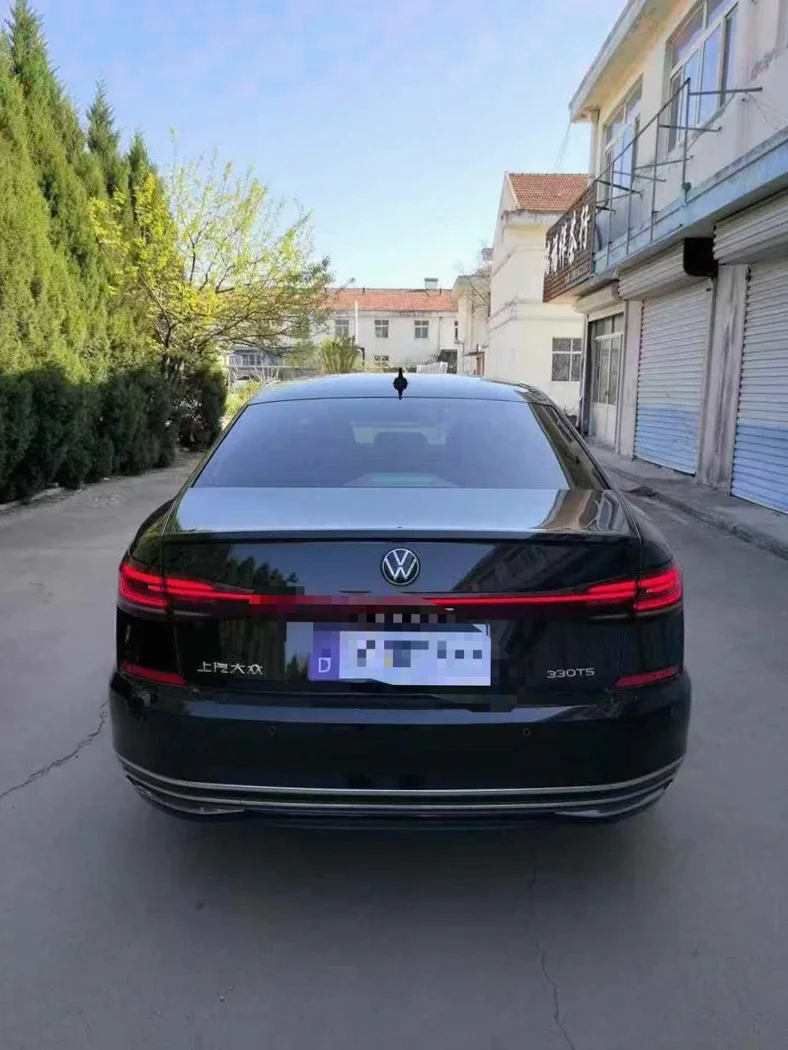 大众帕萨特 驾驶室