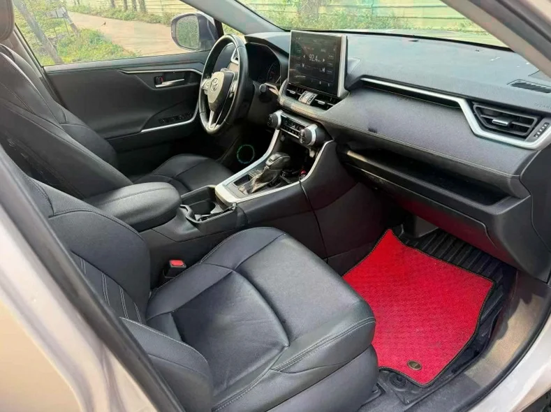 丰田威兰达 后面外观三