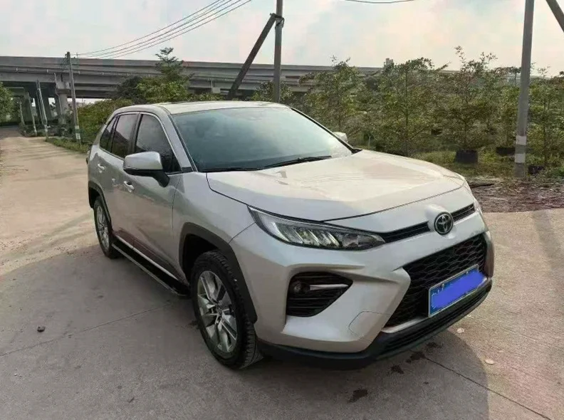 丰田威兰达 正面外观二