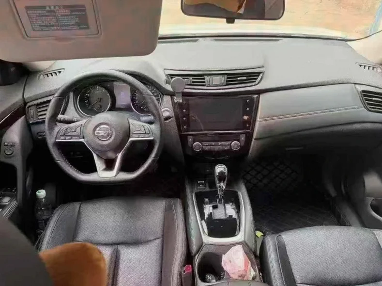 日产奇骏 后面外观二