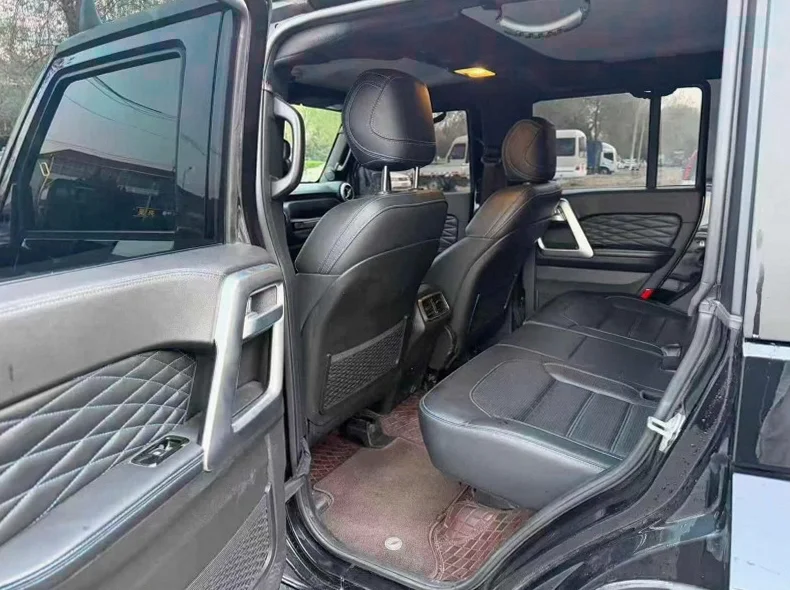 北京BJ40 后面外观一