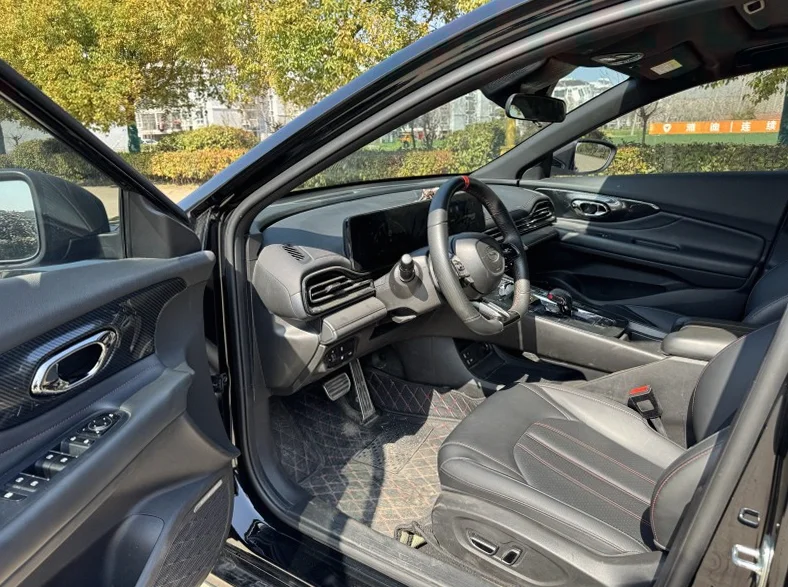 传祺影豹 后面外观三