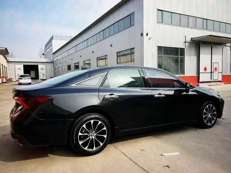 丰田亚洲龙 内饰后排