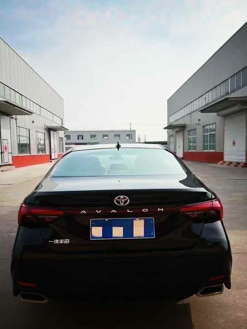 丰田亚洲龙 驾驶室