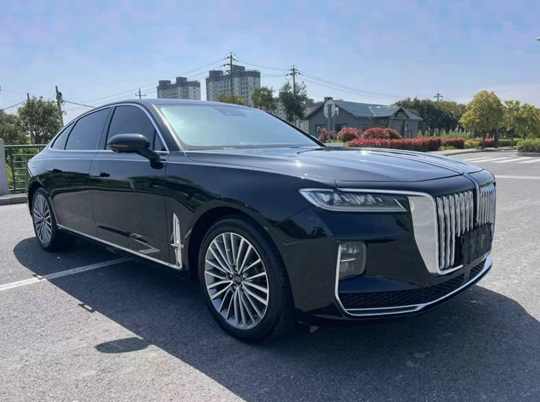 红旗H9 内饰后排