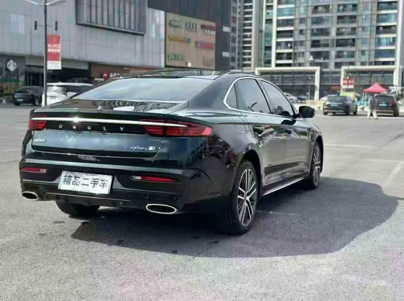 吉利星瑞 内饰后排