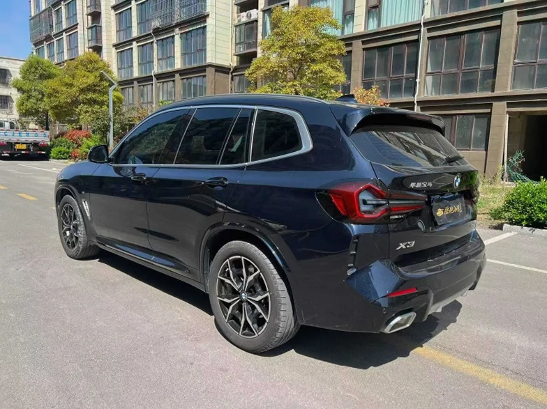 宝马X3 内饰前排