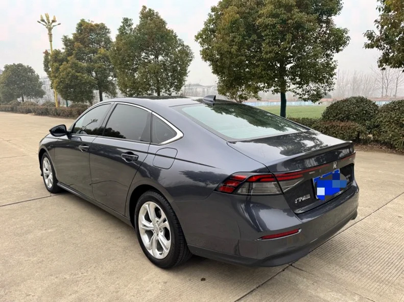 本田雅阁 后面外观二