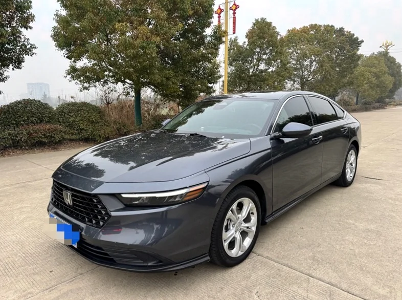 本田雅阁 正面外观二