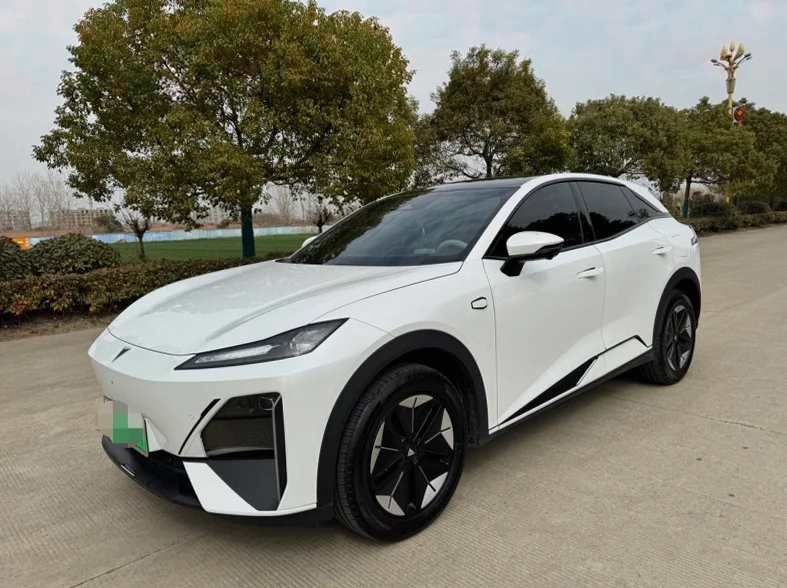 长安汽车深蓝 正面外观二