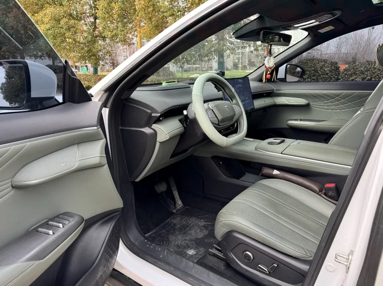 长安汽车深蓝 后面外观三