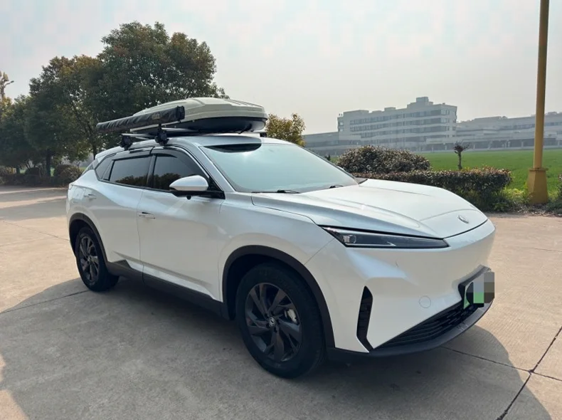 风神东风 正面外观三